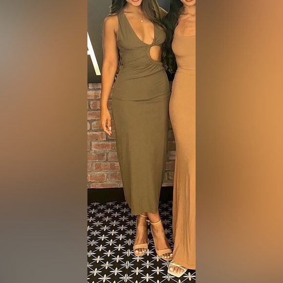 Zara Olive Green Cut-Out Midi Dress - Picture 1 of 4